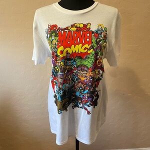 White Marvel Comics graphic tee